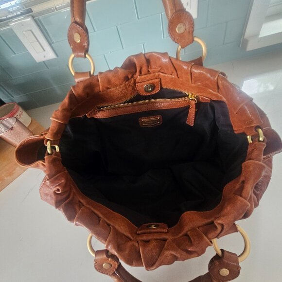 Miu Miu Brown Vitello Lux Leather Gathered Tote Handbang - Picture 3 of 7